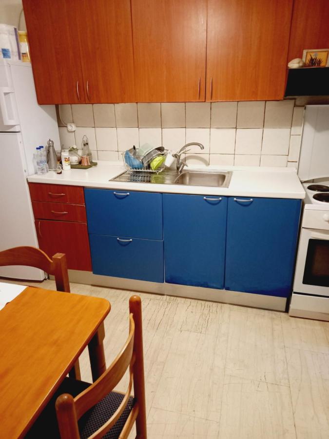 Στην Αυλή Της Ράχης Apartment Kalamata Exterior photo