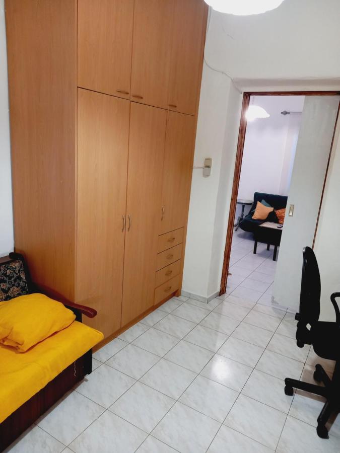 Στην Αυλή Της Ράχης Apartment Kalamata Exterior photo